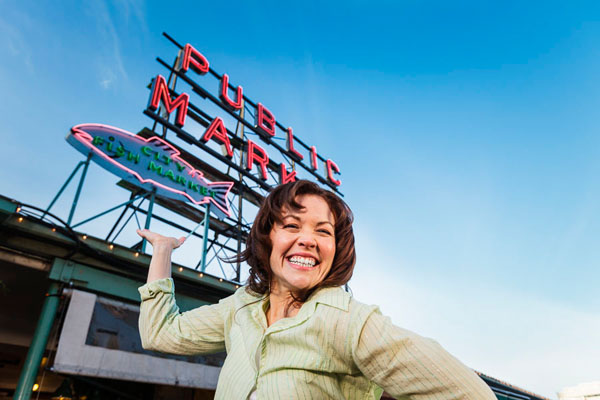 Photograph Patrick Bennett A Woman Visiting Pike Place Market on One Eyeland
