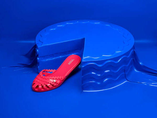 Photograph Julien Palast Eat My Melissa on One Eyeland