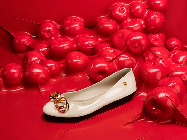 Photograph Julien Palast Eat My Melissa on One Eyeland