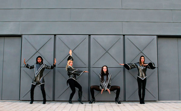 Photograph Jasna Boudard Spice Girls on One Eyeland