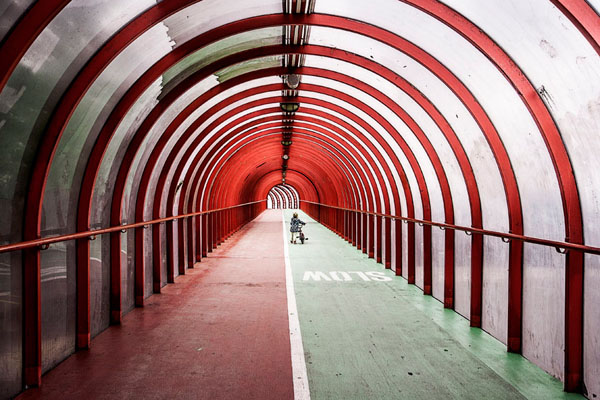Photograph Jose Conceptes La Nena Del Tu Nel Rojo on One Eyeland