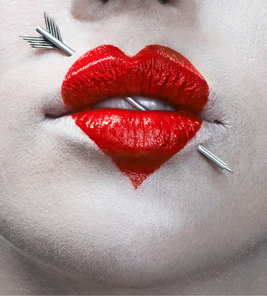 Photograph Glen Gyssler I Heart Piercing on One Eyeland