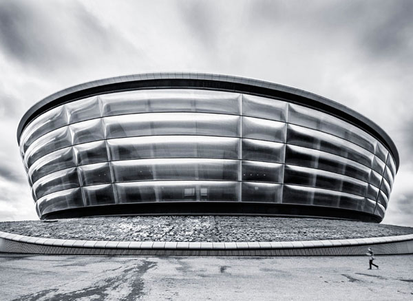 Photograph Jose Conceptes Estructura Y Viandante on One Eyeland