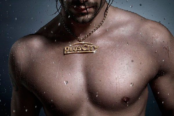 Photograph Andreas Fitzner Plus City Man on One Eyeland
