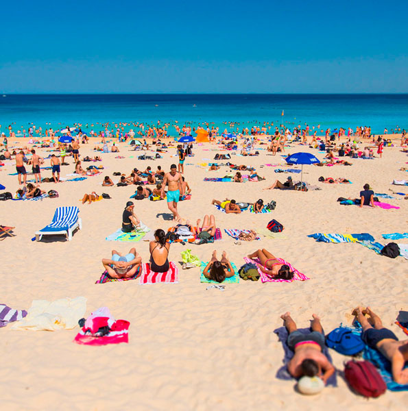Photograph Mauro Risch Bondi Beach on One Eyeland