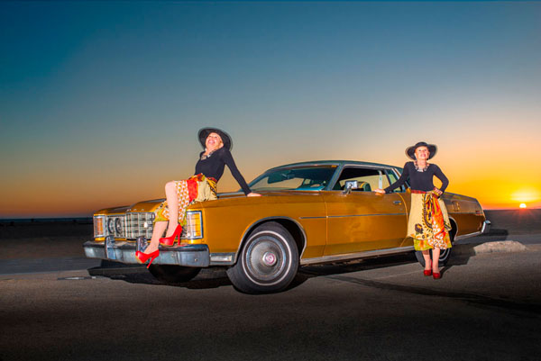Photograph Jens Lucking Here Come The Trouble Twins on One Eyeland