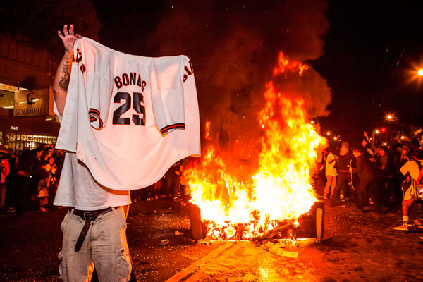 Photograph Sandra Cifo Giants Win And San Francisco Loses on One Eyeland
