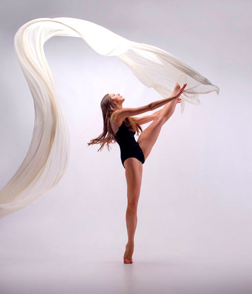 Photograph Andrey Stanko Dance on One Eyeland