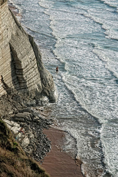 Photograph Eugenia Kyriakopoulou Bathers on One Eyeland