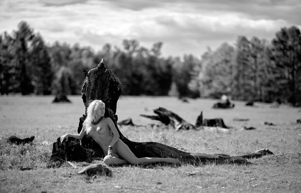 Photograph Alexander Kamakaev Amazon on One Eyeland