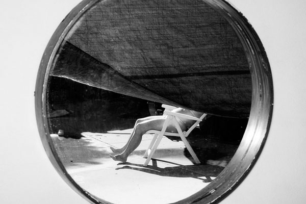 Photograph Carlos Quiza Life In The Mirror on One Eyeland