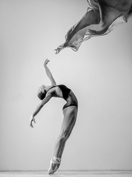 Photograph Andrey Stanko Dance on One Eyeland