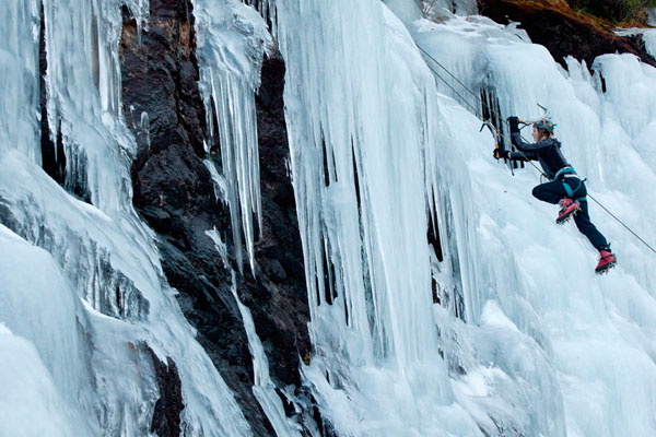 Photograph Chip Henderson Clmbing The Ice on One Eyeland