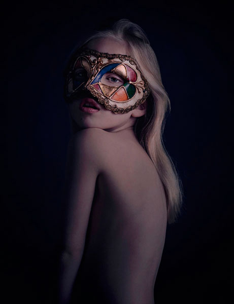 Photograph Shemara Dc Masked on One Eyeland