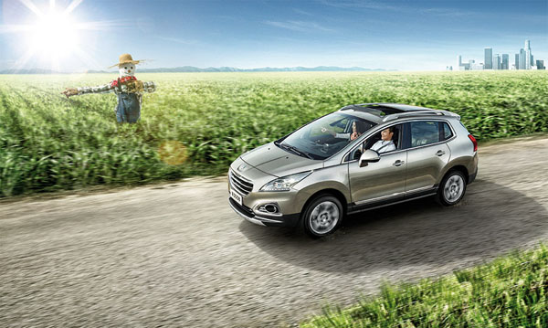 Photograph Peter Lindemann Peugeot3008_2 on One Eyeland
