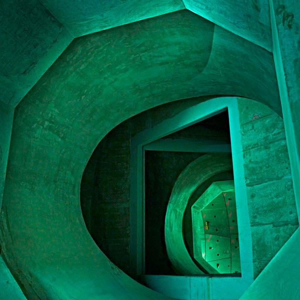 Photograph Csaba Barbay Tube03 on One Eyeland