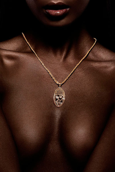 Photograph Martin Krystynek Jewellery on One Eyeland