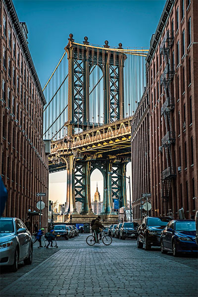 Photograph Jackson Carvalho Frames Of The Big Apple on One Eyeland