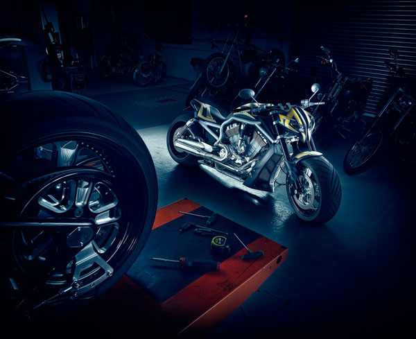 Photograph Nigel Harniman Harley Davidson Shovelhead on One Eyeland
