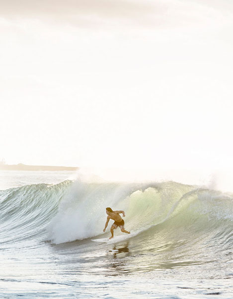 Photograph Tom Lindboe Hawaii Surfer 1 North Shore on One Eyeland