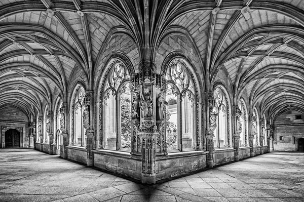 Photograph Vicente Moraga Cloister on One Eyeland