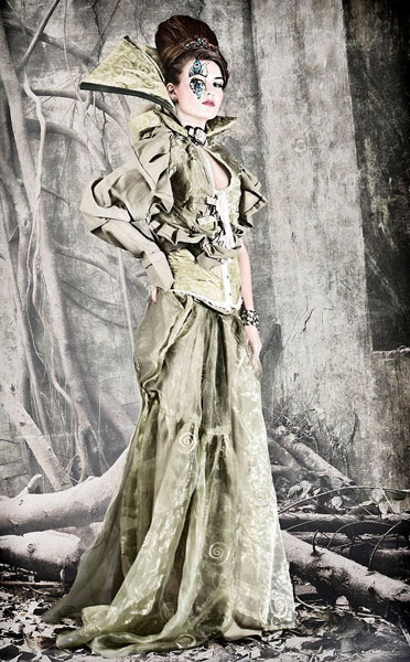 Photograph Heike Suhre Green 3 on One Eyeland