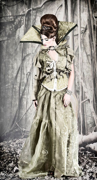 Photograph Heike Suhre Green 4 on One Eyeland
