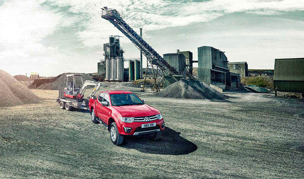 Photograph Nigel Harniman Mitsubishi L200 Press Ad on One Eyeland