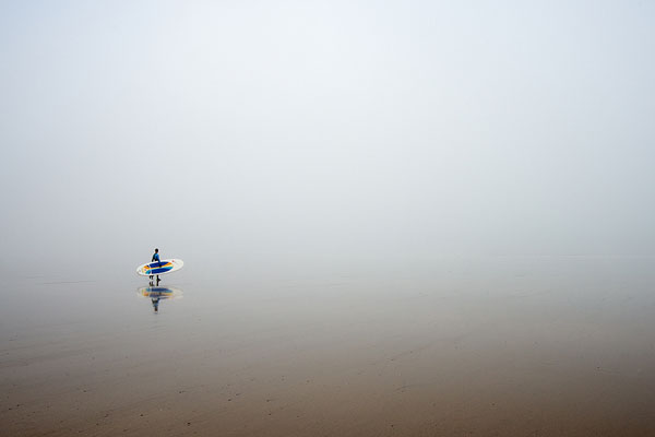 Photograph Rafa Herrero Surfin Nuthin on One Eyeland
