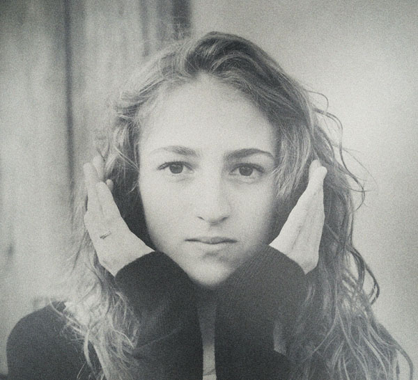 Photograph Enzo Crispino Elisabetta on One Eyeland