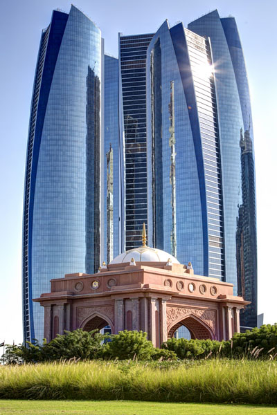 Photograph Andrzej Bochenski Abu Dhabi on One Eyeland