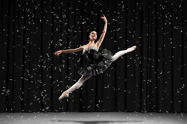 Photograph Blair Bunting Super Bowl Parallax Ballet on One Eyeland