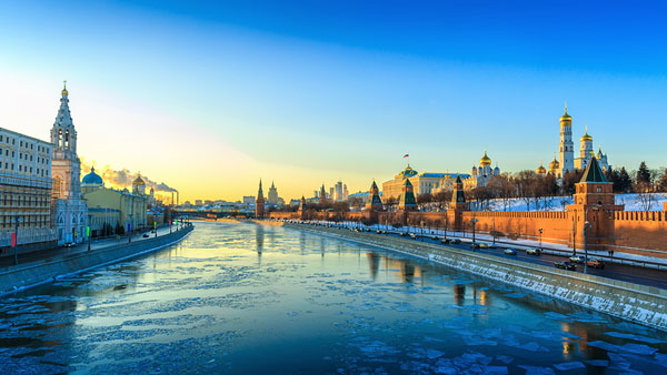 Photograph Dmitry Laudin Frosty Evening In Moscow on One Eyeland