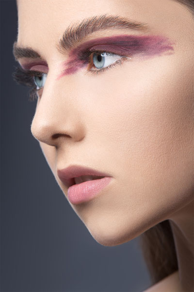 Photograph Martin Krystynek Make Up on One Eyeland