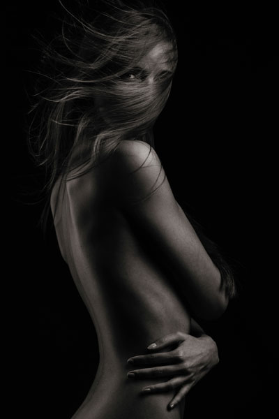 Photograph Martin Krystynek Sensual Beauty on One Eyeland