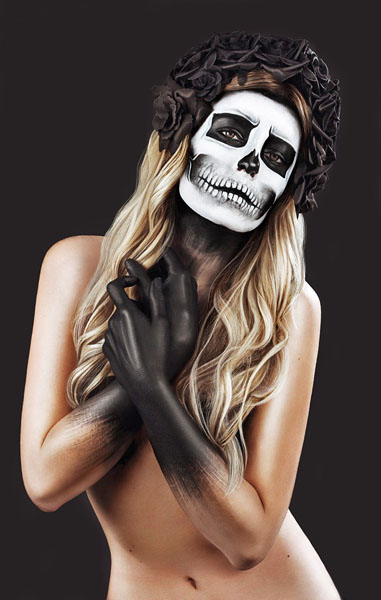 Photograph Stefan Amer Dia De Los Muertos on One Eyeland