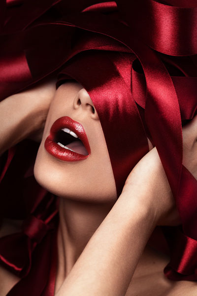 Photograph Vitaliy Reznichenko Red Passion on One Eyeland