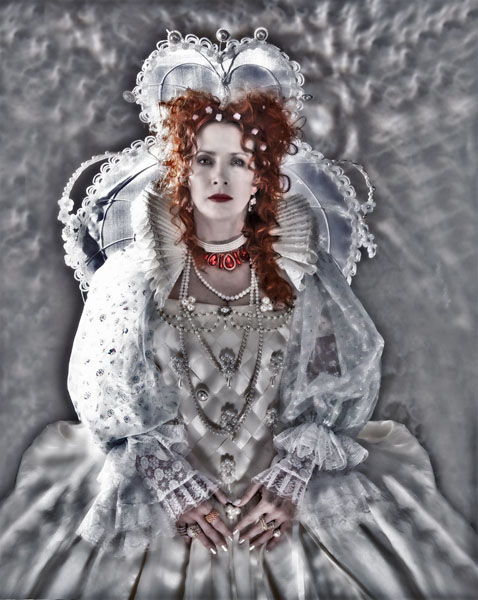 Photograph Lorena Cordero Queen Elizabeth on One Eyeland