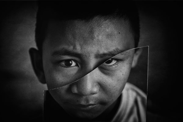 Photograph Andi Halil My Face on One Eyeland
