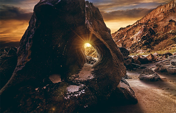 Photograph Jackson Carvalho Eye Of The Rock on One Eyeland