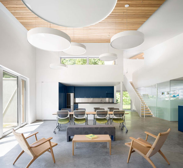 Photograph Trent Bell Educational Lab Interior on One Eyeland