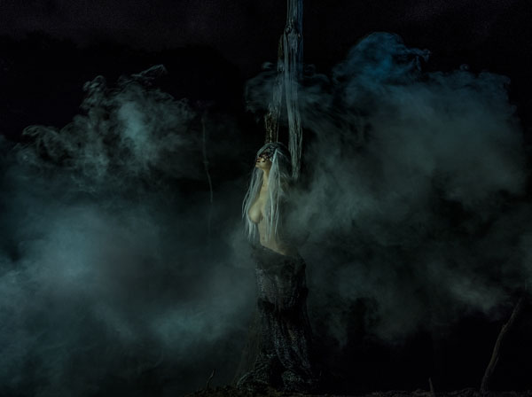 Photograph Haseo Hasegawa Loneliness Of Angela on One Eyeland