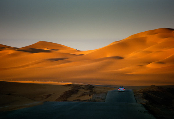 Photograph Roberto Nencini The Road on One Eyeland