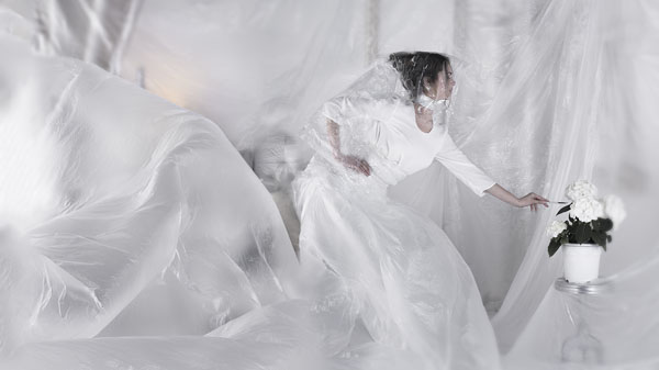 Photograph Hector Socorro Obsession Total White on One Eyeland