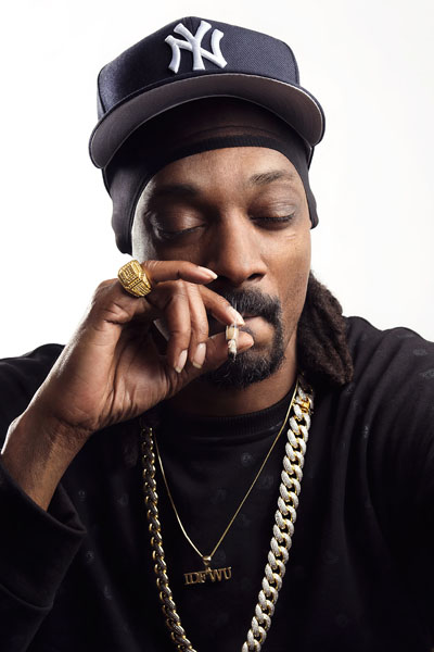 Photograph Kremer Johnson Snoop Dogg Lights It Up on One Eyeland