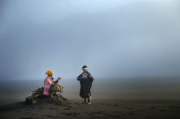 Photograph Dody Herawan Mothers And Son on One Eyeland