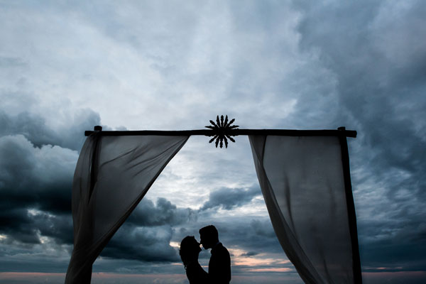 Photograph Sergio Muricy Couple on One Eyeland