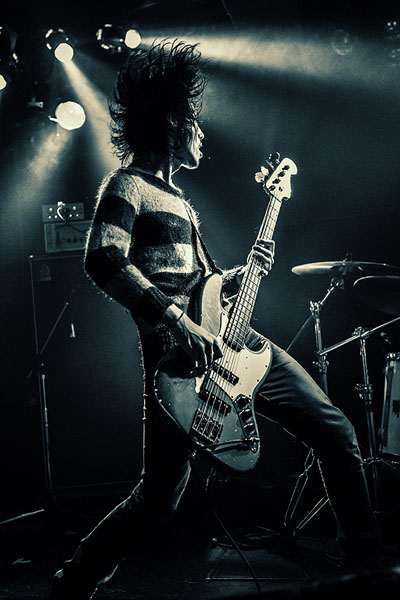 Photograph Kenji Nakamatsu Onstage on One Eyeland