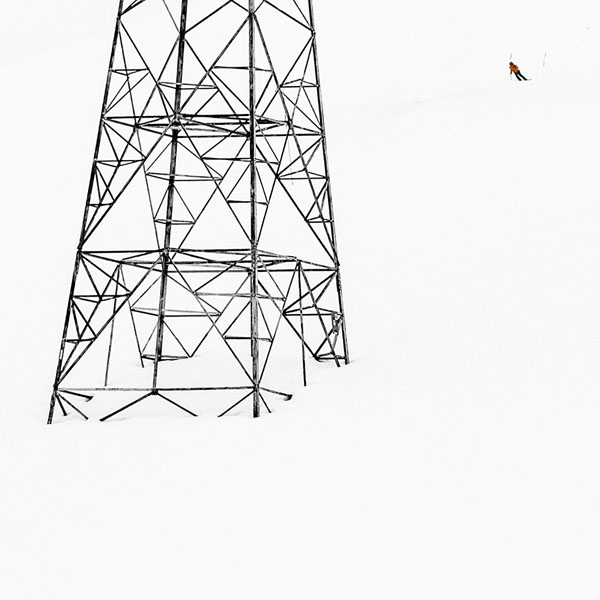 Photograph Jose Conceptes Esqui Electrizante on One Eyeland
