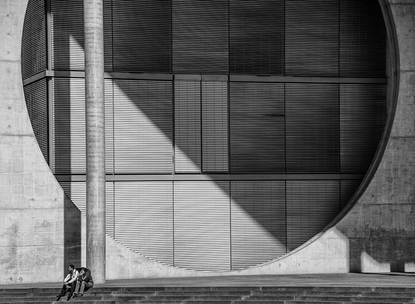 Photograph Vicente Moraga Conversation on One Eyeland
